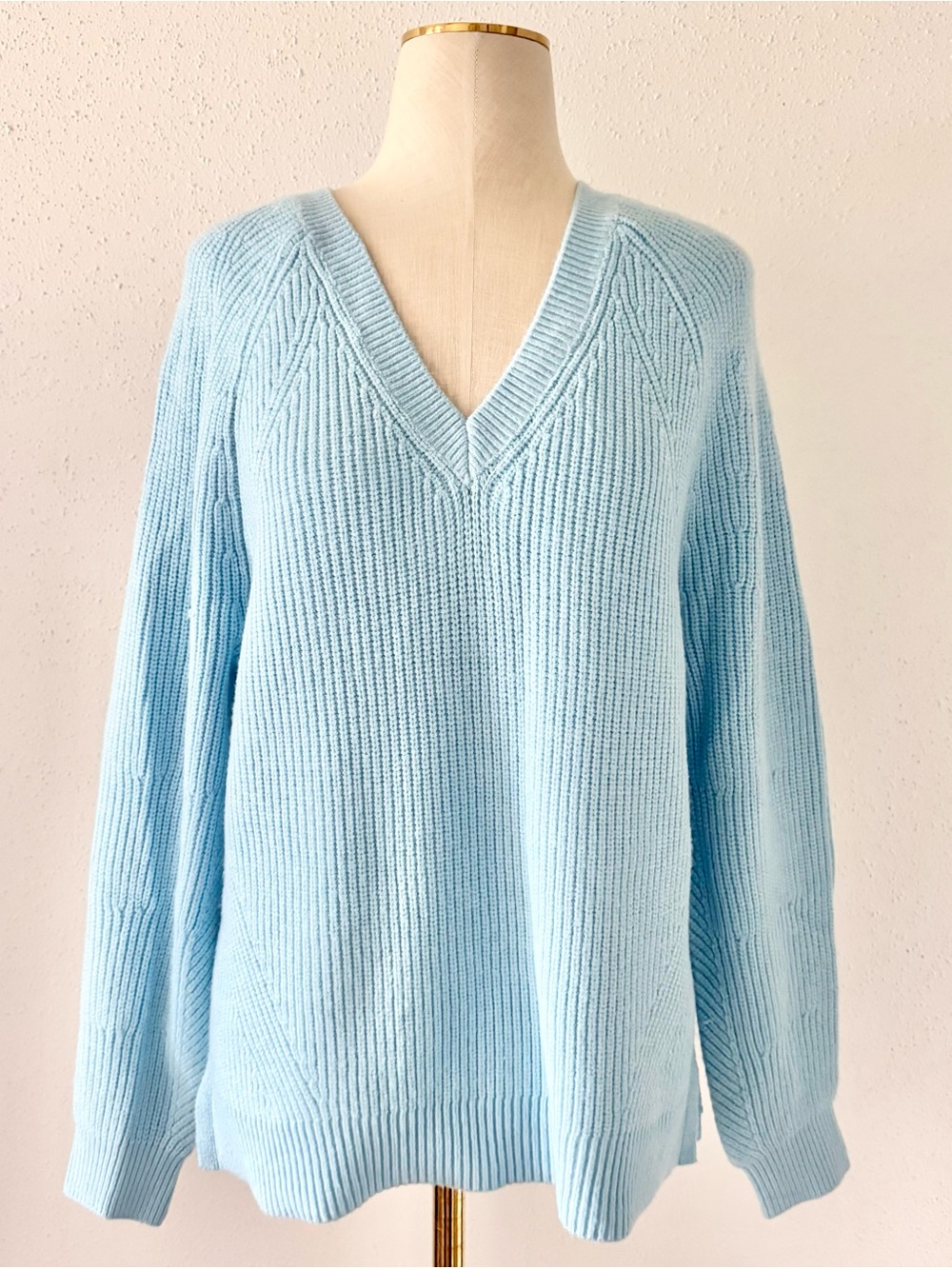 New Marled Blue V-Neck Oversized Knit Sweater Women's Size Small Loose Fit Mid S